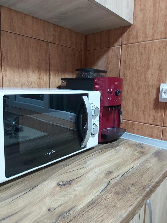 Апартаменты Apartament Radoi Дробета-Турну-Северин Экстерьер фото